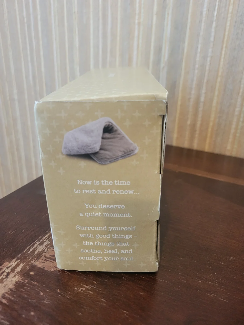 Demdaco Plush Warming Eye Pillow in Light Pink NWT